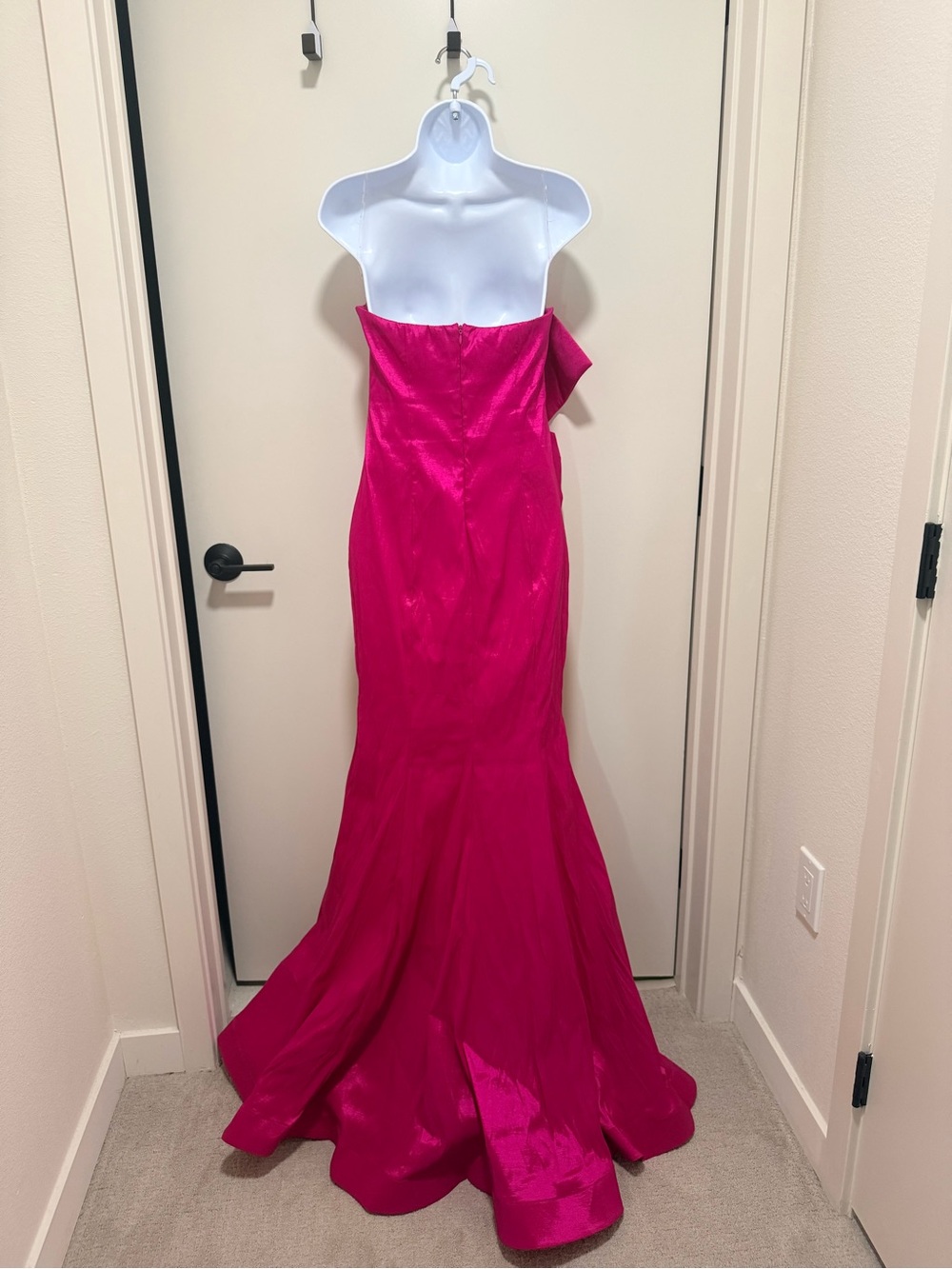 Strapless fuchsia Mermaid Gown - Picture 9 of 9